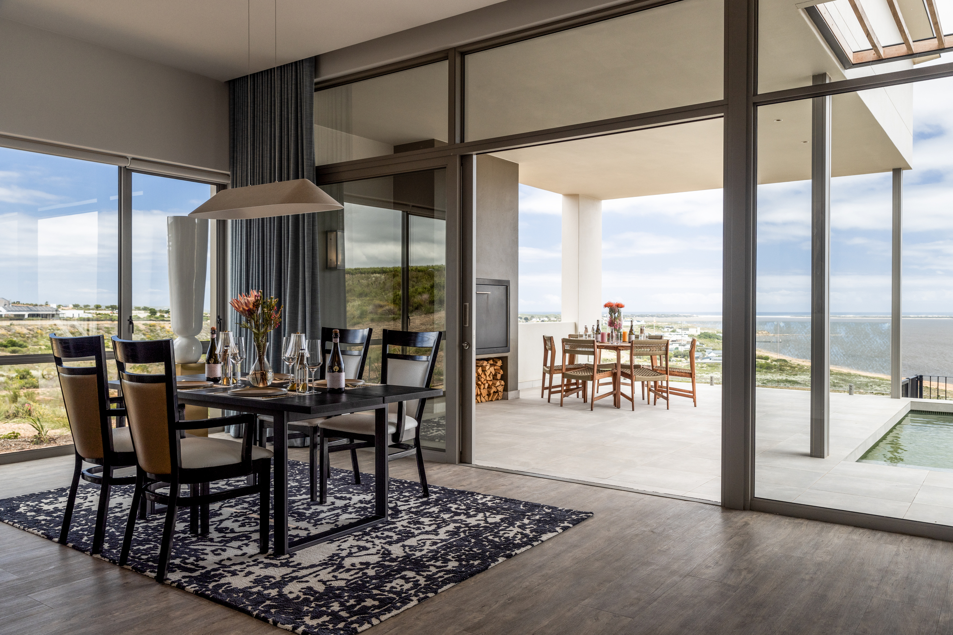 Picture of Azure Retreat Rental in Hermanus | Luxury Hideaways SA